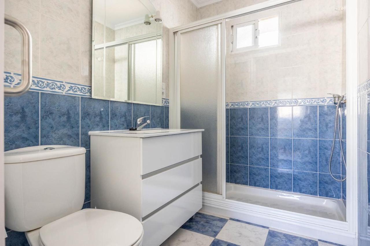 Apartamento Isbilya Севилья Экстерьер фото