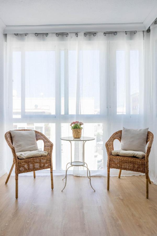 Apartamento Isbilya Севилья Экстерьер фото