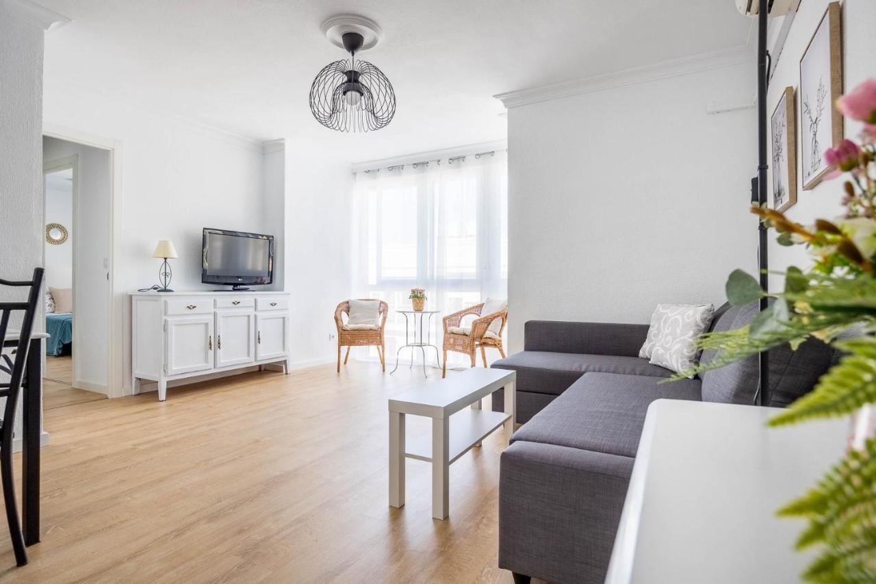Apartamento Isbilya Севилья Экстерьер фото