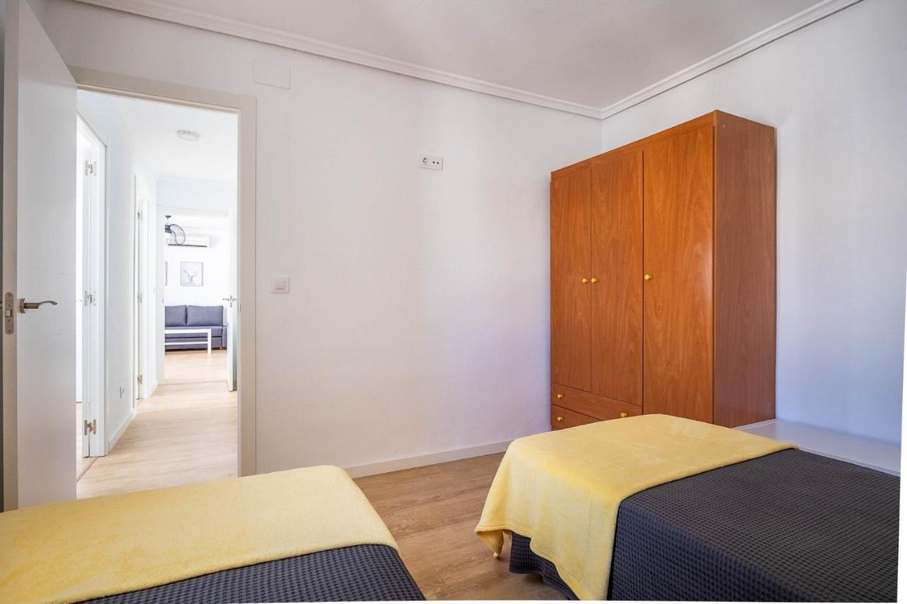 Apartamento Isbilya Севилья Экстерьер фото